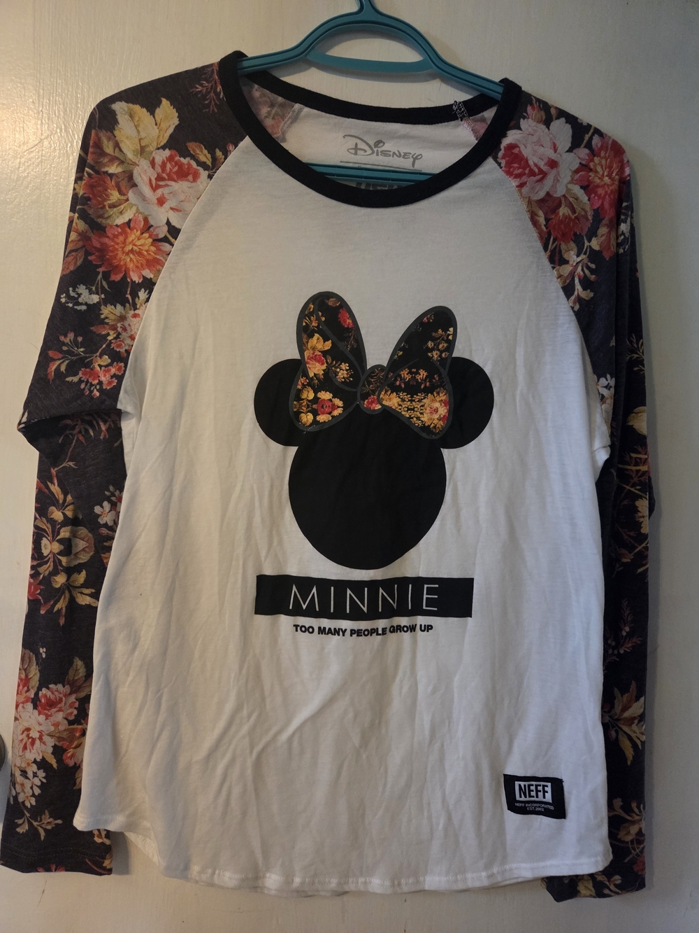 Neff White Body Floral-Sleeve Minnie Raglan Top